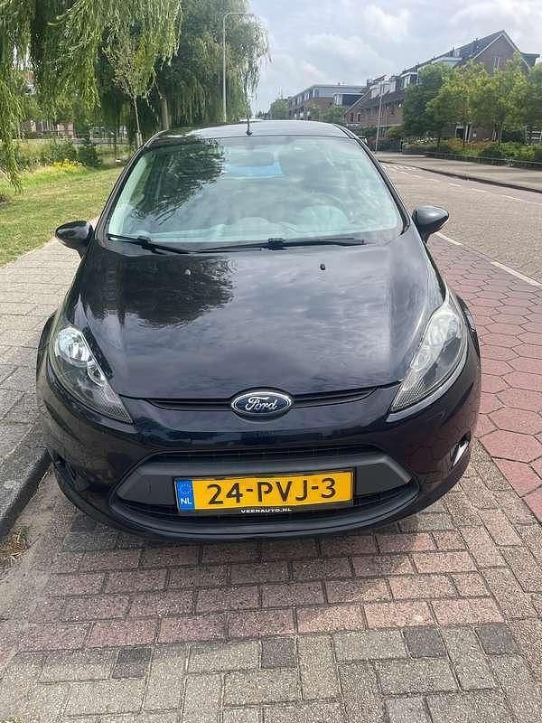 Zwart Gebruikt 2011 Ford Fiesta Limited Hatchback | € 3.500 (Goede deal) - Afbeelding 1/4