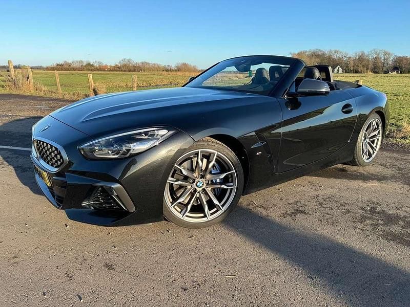 Zwart Gebruikt 2019 BMW Z4 M Sport Cabriolet | € 44.950 (Eerlijke prijs) - Afbeelding 1/4