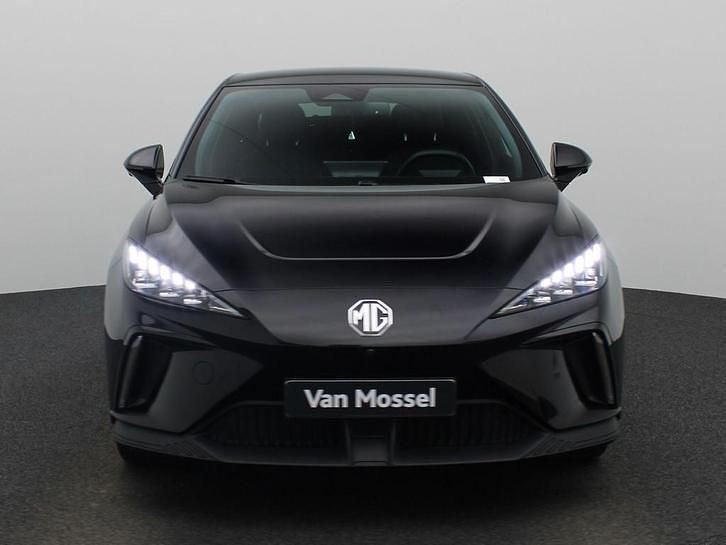 Occasion MG MG4 EV Luxury 150 kW (204 PK) 2023 Zwart Hatchback