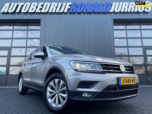 Grijs (metallic) Occasion 2020 VW Tiguan Comfortline SUV | € 20.950 (Super prijs) - Afbeelding 1/4