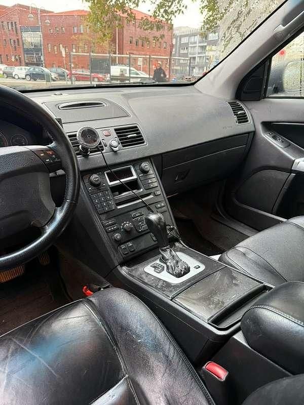 Occasion Volvo XC90 Kinetic 209 PK (153 kW) 2005 Zwart SUV