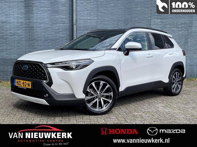 Wit Gebruikt 2023 Toyota Corolla Cross Edition SUV | € 35.900 (Eerlijke prijs) - Afbeelding 1/4