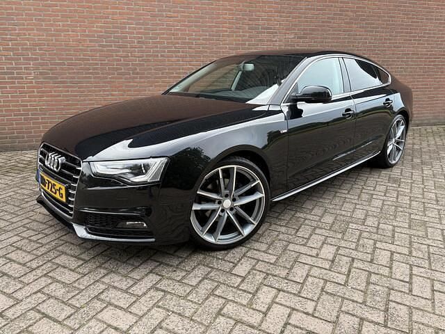 Zwart Gebruikt 2017 Audi A5 Sportback S-Line Hatchback | € 13.975 (Eerlijke prijs) - Afbeelding 1/4