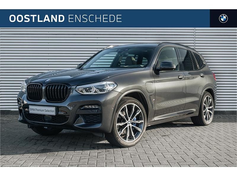 Grijs Occasion 2021 BMW X3 Comfort Edition SUV | € 45.950 (Duur) - Afbeelding 1/4