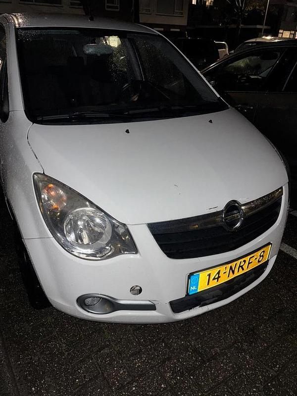 Gebruikt 2010 Opel Agila Hatchback | € 900 (Goede deal) - Afbeelding 1/4
