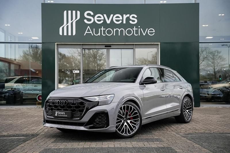 Grijs Nieuw 2025 Audi Q8 S-Line SUV | € 117.988 (Super prijs) - Afbeelding 1/4