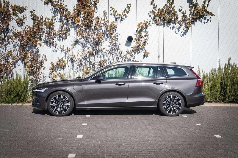 Occasion Volvo V60 Ultimate 350 PK (257 kW) 2024 Grijs Stationwagen