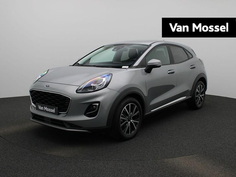 Grijs Occasion 2023 Ford Puma Titanium SUV | € 22.745 (Super prijs) - Afbeelding 1/4