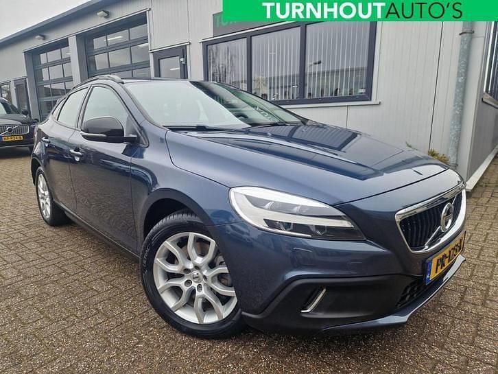 Occasion 2017 Volvo V40 CC Stationwagen | € 16.745 (Goede deal) - Afbeelding 1/4