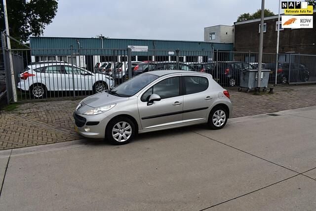 Grijs Gebruikt 2006 Peugeot 207 Hatchback | € 1.950 (Eerlijke prijs) - Afbeelding 1/4