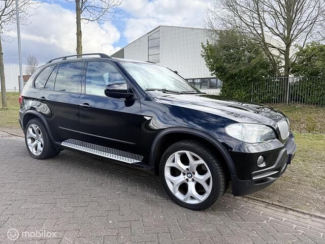 Zwart Gebruikt 2007 BMW X5 SUV | € 7.775 (Goede deal) - Afbeelding 1/4