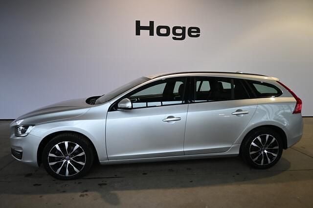 Occasion Volvo V60 Dynamic 154 PK (113 kW) 2017 Grijs Stationwagen