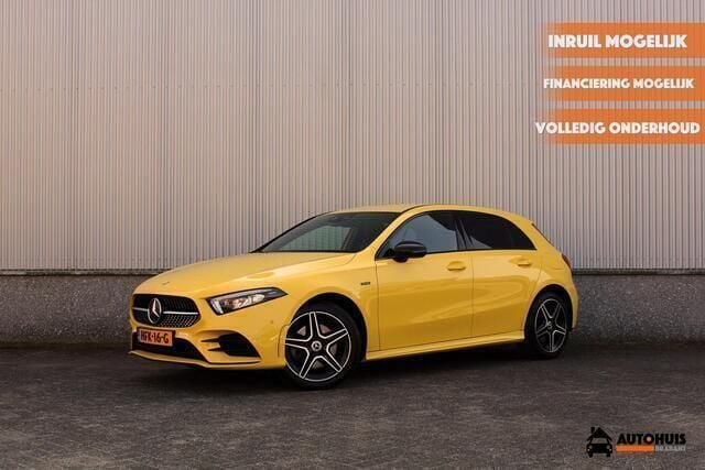 Occasion Mercedes A250 AMG line 235 PK (172 kW) 2021 Geel Hatchback
