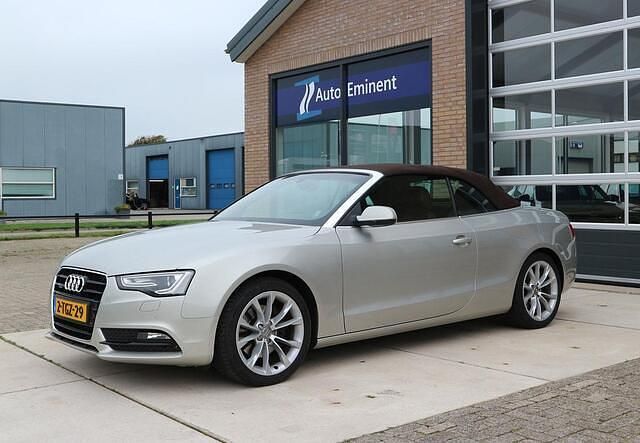 Grijs Gebruikt 2014 Audi A5 Cabriolet Proline Cabriolet | € 18.950 (Duur) - Afbeelding 1/4