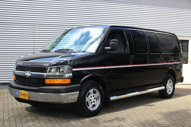 Zwart Gebruikt 2005 Chevrolet Express Van | € 10.495 - Afbeelding 1/4