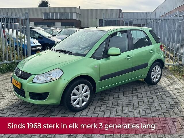 Groen Gebruikt 2009 Suzuki SX4 Comfort MPV | € 6.990 (Eerlijke prijs) - Afbeelding 1/4