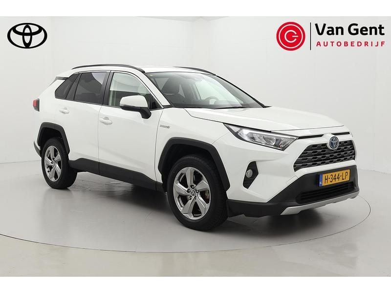 Wit Occasion 2020 Toyota RAV4 Business Edition SUV | € 31.999 (Iets duurder) - Afbeelding 1/4