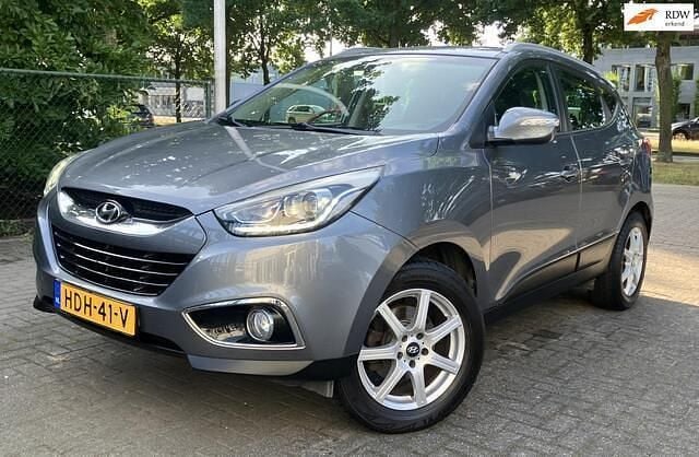 Grijs Gebruikt 2014 Hyundai ix35 GO! SUV | € 10.950 (Eerlijke prijs) - Afbeelding 1/4