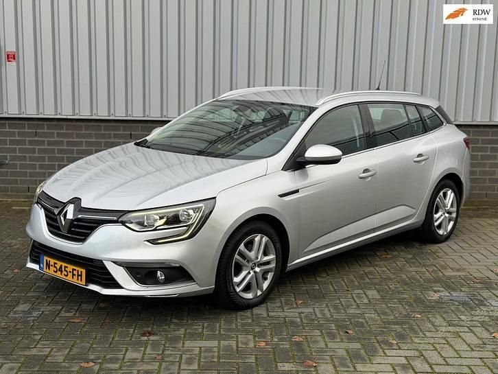 Gebruikt 2018 Renault Mégane IV Zen Stationwagen | € 11.849 (Super prijs) - Afbeelding 1/4