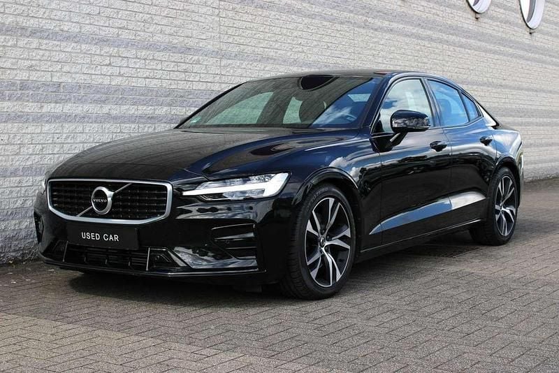 Zwart Gebruikt 2019 Volvo S60 R-Design Sedan | € 29.950 (Super prijs) - Afbeelding 1/3