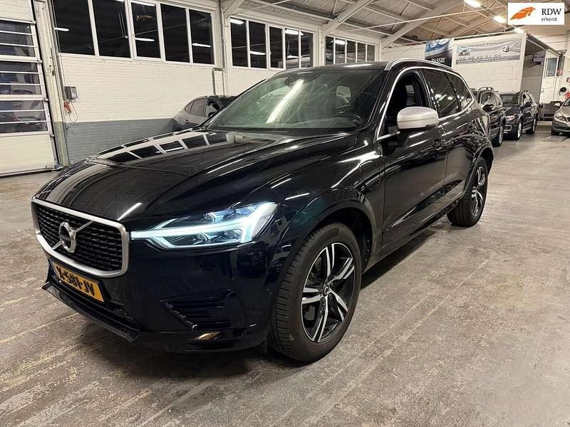 Zwart Occasion 2018 Volvo XC60 R-Design SUV | € 22.950 (Eerlijke prijs) - Afbeelding 1/4