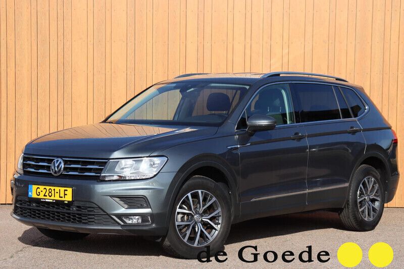 Grijs Gebruikt 2019 VW Tiguan Comfortline SUV | € 24.940 (Eerlijke prijs) - Afbeelding 1/4