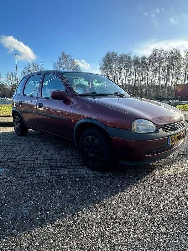 Occasion Opel Corsa 90 PK (66 kW) 1999 Rood Hatchback