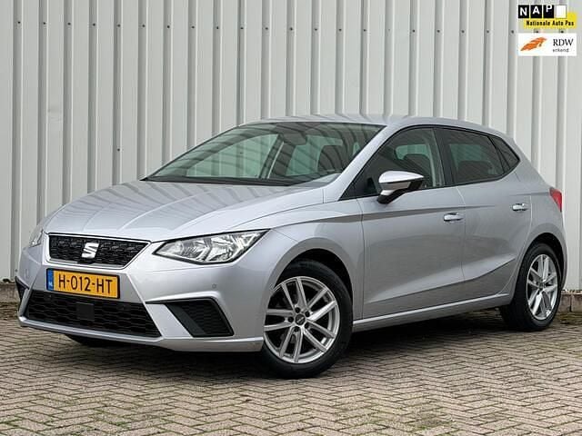 Grijs Gebruikt 2020 Seat Ibiza Business Hatchback | € 11.445 (Goede deal) - Afbeelding 1/4