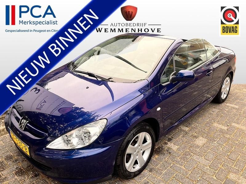 Blauw Gebruikt 2005 Peugeot 307 CC Cabriolet | € 4.345 - Afbeelding 1/4