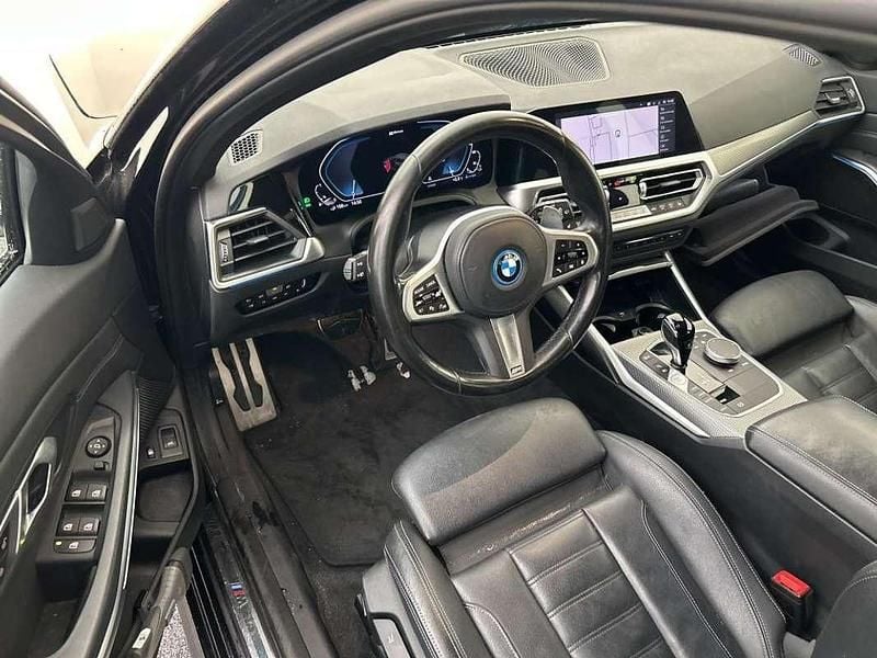 Occasion BMW 320e M Sport 163 PK (119 kW) 2022 Zwart Stationwagen