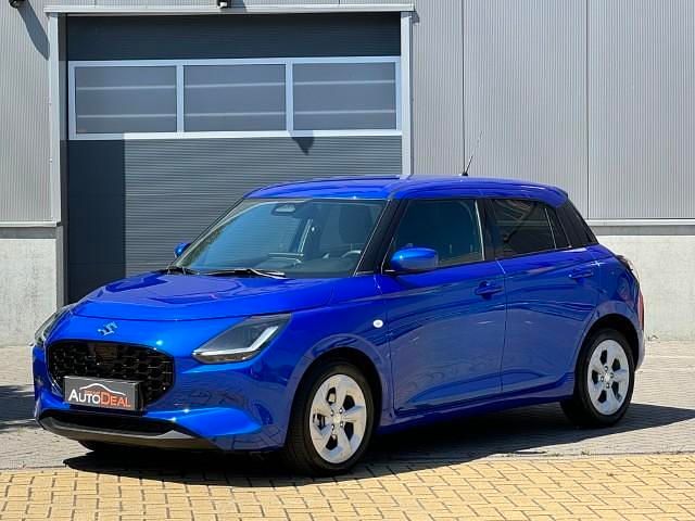 Blauw Gebruikt 2025 Suzuki Swift Style Hatchback | € 24.700 (Duur) - Afbeelding 1/4