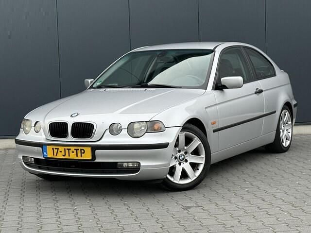 Grijs Gebruikt 2002 BMW 316 Compact Executive Hatchback | € 1.990 (Eerlijke prijs) - Afbeelding 1/4