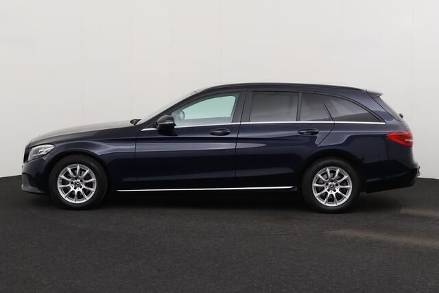 Zwart Gebruikt 2019 Mercedes C200 Stationwagen | € 19.495 (Eerlijke prijs) - Afbeelding 1/4