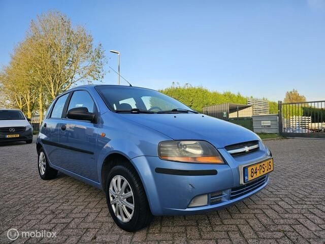 Occasion Chevrolet Kalos 83 PK (61 kW) 2004 Blauw Hatchback
