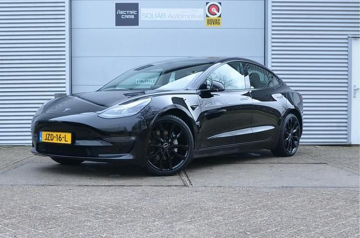 Occasion Tesla Model 3 Long Range AWD 366 kW (498 PK) 2023 Zwart Sedan