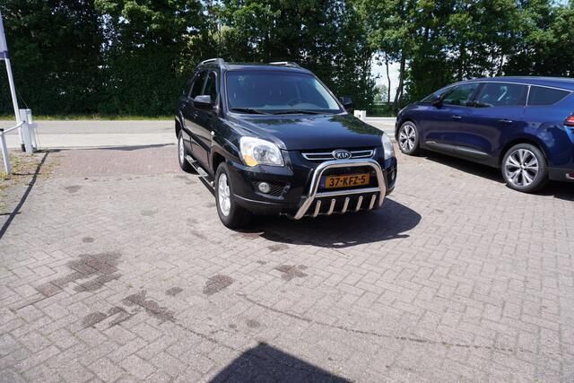 Zwart Gebruikt 2010 Kia Sportage SUV | € 5.444 (Eerlijke prijs) - Afbeelding 1/4