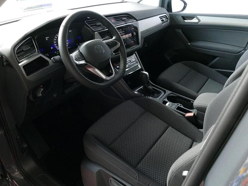 Occasion VW Touran R-line Edition 150 PK (110 kW) 2024 Grijs MPV