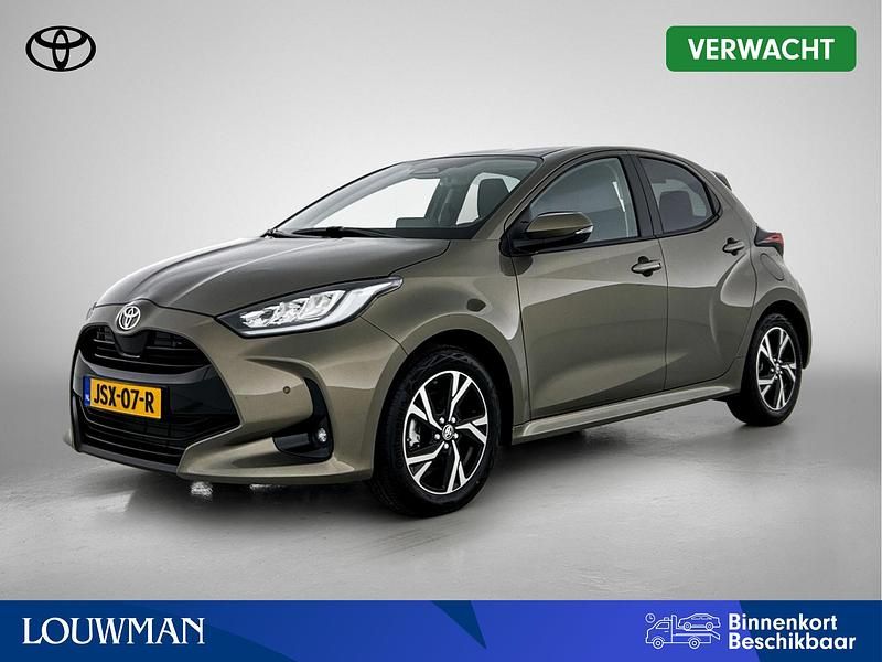 Groen Occasion 2026 Toyota Yaris Hybrid Edition Hatchback | € 26.950 (Eerlijke prijs) - Afbeelding 1/4