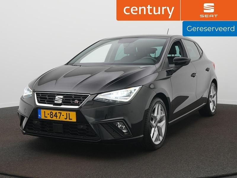 Zwart Gebruikt 2021 Seat Ibiza Business Hatchback | € 17.795 (Eerlijke prijs) - Afbeelding 1/4