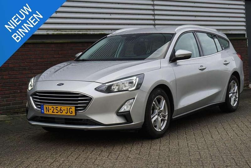 Grijs Occasion 2021 Ford Focus Business Edition Stationwagen | € 13.950 (Super prijs) - Afbeelding 1/4