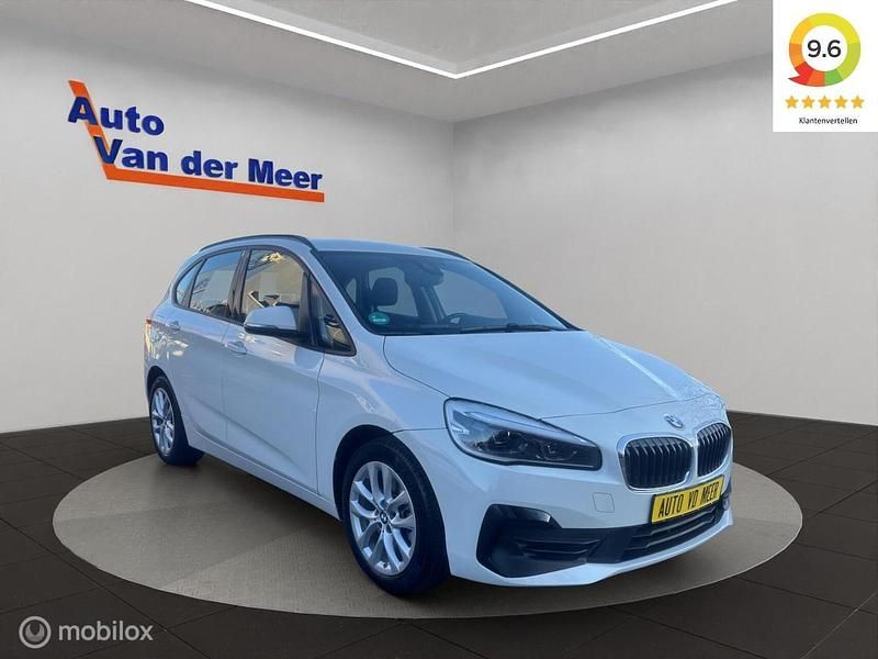 Wit Gebruikt 2020 BMW 225 Active Tourer Executive MPV | € 21.940 (Eerlijke prijs) - Afbeelding 1/3