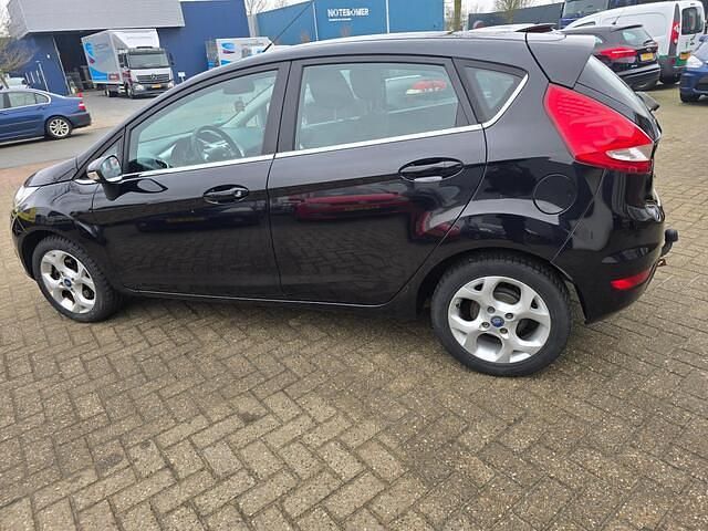 Occasion Ford Fiesta Titanium 82 PK (60 kW) 2011 Zwart Hatchback