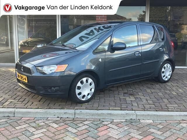 Grijs Gebruikt 2012 Mitsubishi Colt Edition Hatchback | € 2.995 (Goede deal) - Afbeelding 1/4