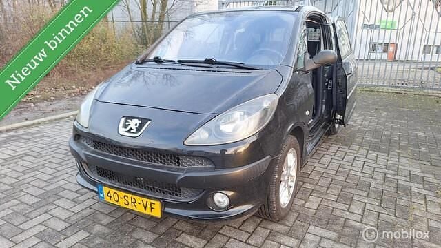 Occasion Peugeot 1007 88 PK (64 kW) 2006 Zwart MPV