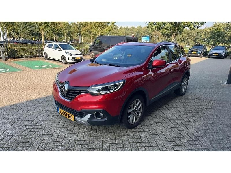 Rouge flamme Gebruikt 2016 Renault Kadjar XMOD SUV | € 14.445 (Iets duurder) - Afbeelding 1/3