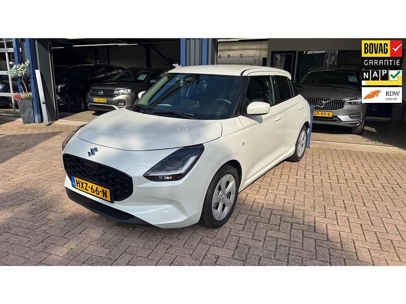 Occasion Suzuki Swift Style 83 PK (61 kW) 2025 Wit Hatchback