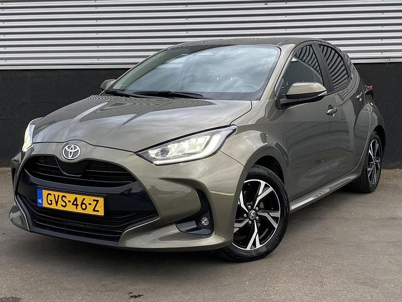 Occasion Toyota Yaris Hybrid Edition 116 PK (85 kW) 2024 Groen (metallic) Hatchback