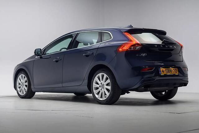 Occasion Volvo V40 Momentum 150 PK (110 kW) 2013 Blauw Hatchback