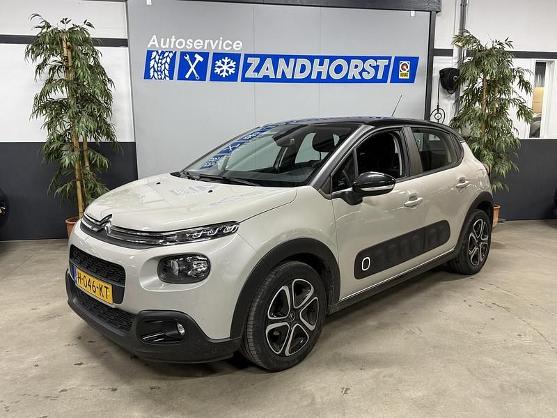 Grijs Gebruikt 2020 Citroën C3 Feel Hatchback | € 10.995 (Eerlijke prijs) - Afbeelding 1/4