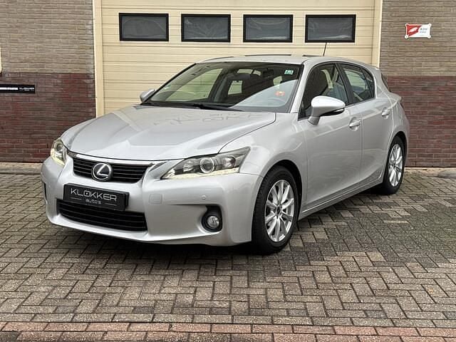 Occasion Lexus CT200h Business Edition 99 PK (72 kW) 2011 Grijs Hatchback
